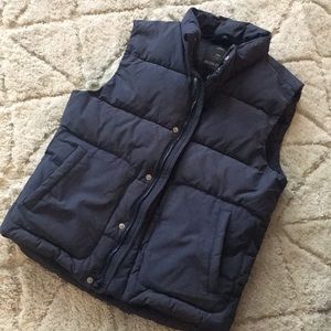 Gap puffer vest